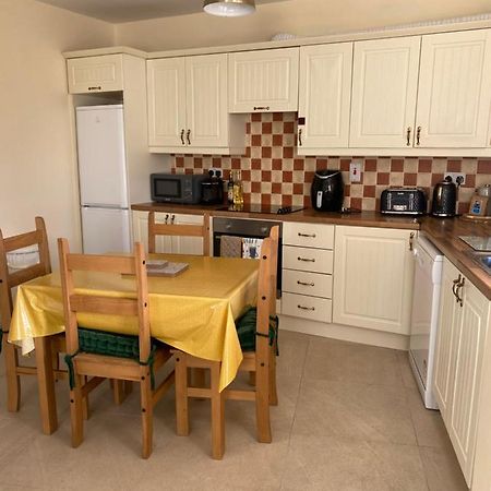 Glengesh Court. Ardara Town Centre. Apartment Bagian luar foto